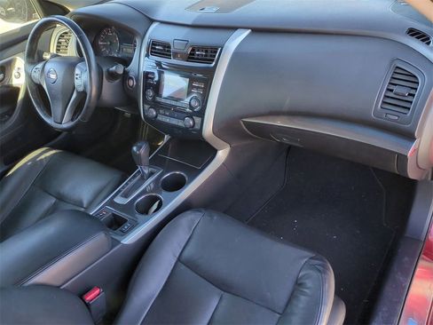 Used 2014 Nissan Altima 2.5 SL w/ Moonroof Package image 28