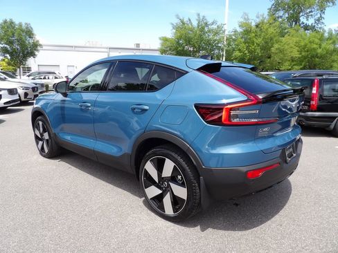 Certified 2023 Volvo C40 P8 Recharge Ultimate w/ Protection Package Premier AWD/4WD image 8