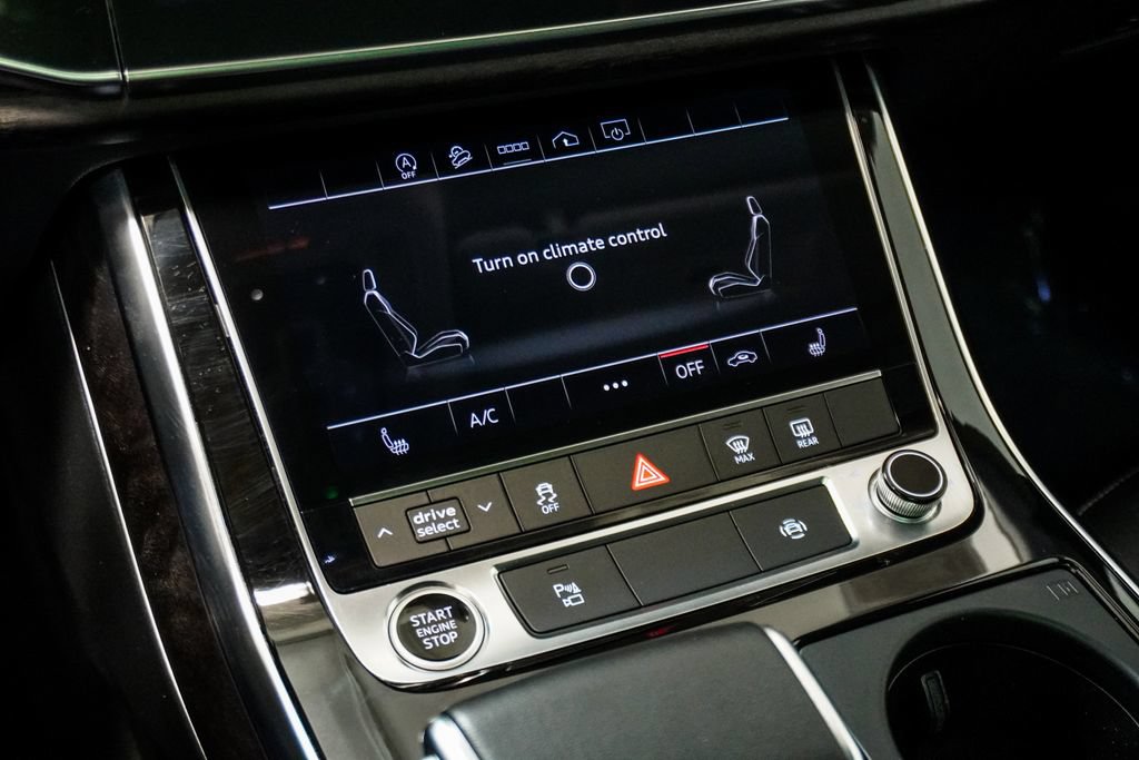 Used 2022 Audi Q8 Premium AWD/4WD image 27