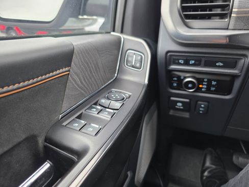 Used 2023 Ford F150 Platinum w/ Equipment Group 701A High AWD/4WD image 18