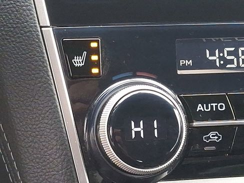 Used 2019 Subaru Legacy 2.5i Premium image 21