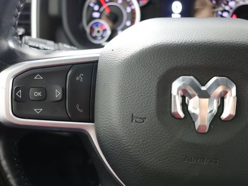 Used 2024 RAM 2500 Big Horn AWD/4WD image 25