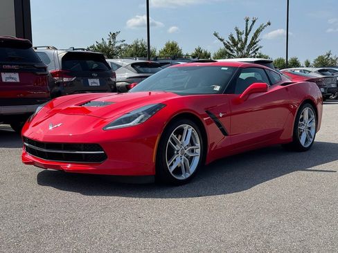 Used 2019 Chevrolet Corvette Stingray Coupe w/ Battery Protection Package RWD image 7