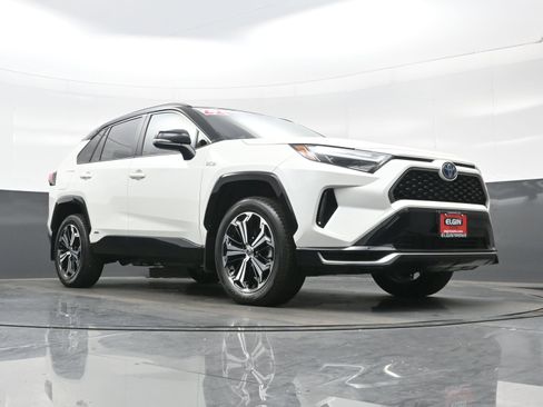 Used 2022 Toyota RAV4 XSE image 26