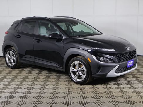 Used 2023 Hyundai Kona SEL w/ Cargo Package AWD/4WD image 41