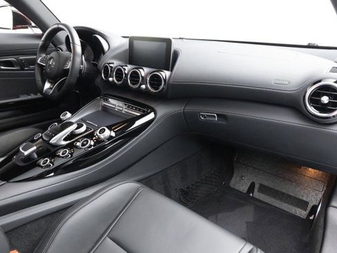 Used 2017 Mercedes-Benz AMG GT Coupe image 2