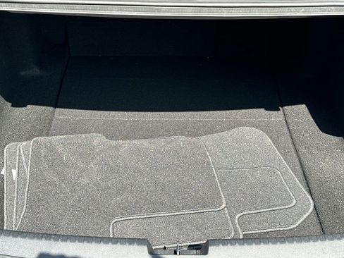 Used 2023 Acura TLX w/ Technology Package image 31