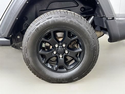 Used 2021 Jeep Wrangler Unlimited Sport AWD/4WD image 25