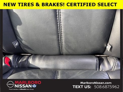 Certified 2018 Nissan Pathfinder SL image 23