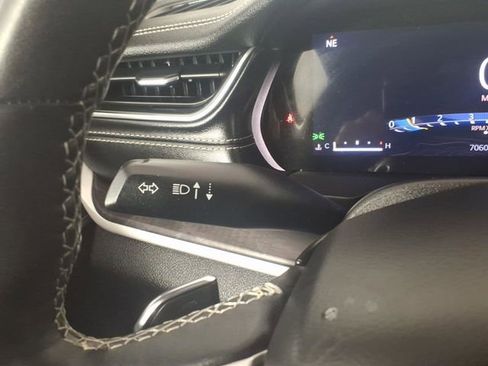 Used 2021 Jeep Grand Cherokee L Limited AWD/4WD image 20