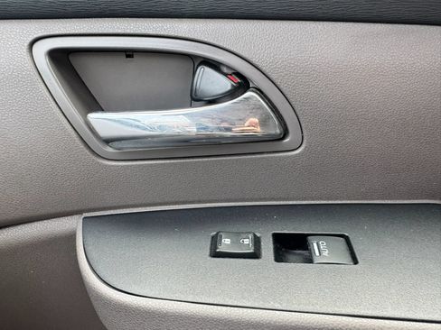 Used 2014 Honda Odyssey EX-L image 38