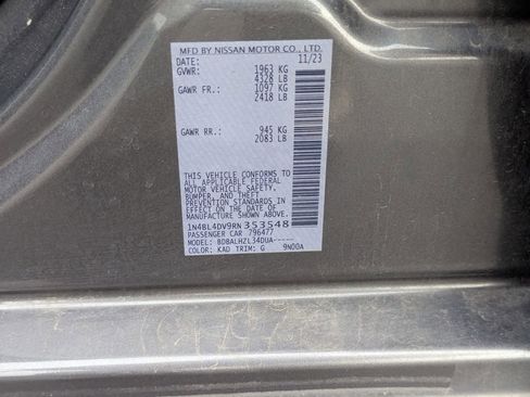 Used 2024 Nissan Altima 2.5 SV FWD image 25