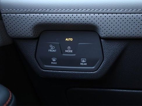 New 2026 Volkswagen Atlas Peak Edition image 21