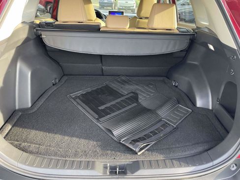 Used 2025 Toyota RAV4 XLE Premium FWD image 42