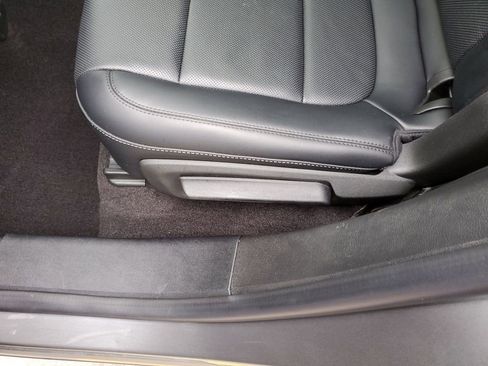 Certified 2022 Lincoln Corsair Reserve image 13