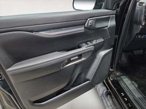 New 2025 Ford Ranger Lariat w/ FX4 Off-Road Package image 11