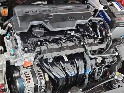 Certified 2023 Hyundai Elantra SEL w/ Convenience Package image 14