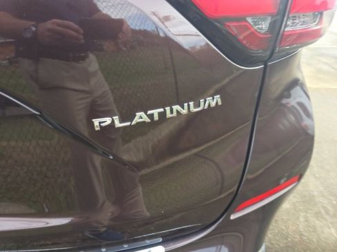 Used 2019 Nissan Murano Platinum w/ Cargo Package image 7