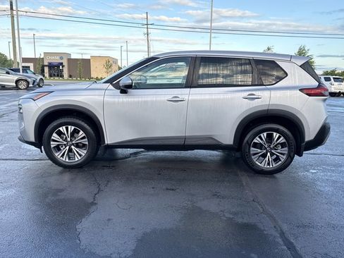 Used 2022 Nissan Rogue SV AWD/4WD image 11