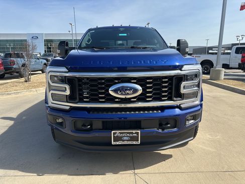New 2026 Ford F450 Platinum image 9