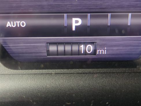 New 2026 RAM 1500 4x4 Crew Cab image 29