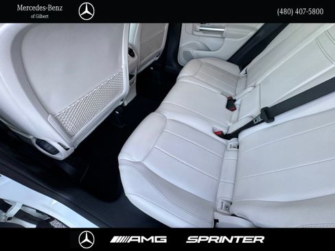 Used 2022 Mercedes-Benz GLA 250 4MATIC w/ Premium Package Lite image 22