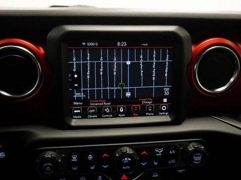 Certified 2022 Jeep Wrangler Unlimited Rubicon w/ Cold Weather Group image 28