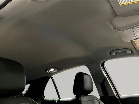 Used 2020 Chevrolet Equinox Premier FWD image 25