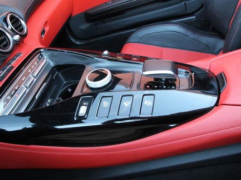 Used 2020 Mercedes-Benz AMG GT C image 23