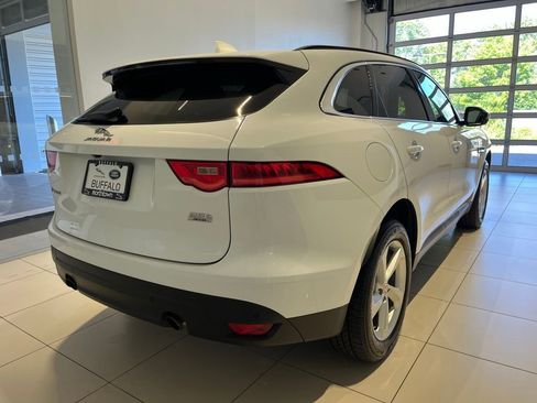 Used 2019 Jaguar F-PACE Premium AWD/4WD image 9