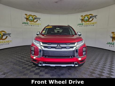 Used 2022 Mitsubishi Outlander Sport ES FWD image 2