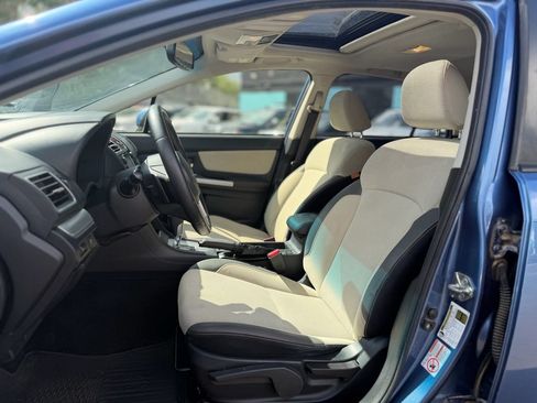 Used 2016 Subaru Crosstrek 2.0i Premium w/ Moonroof Package AWD/4WD image 10