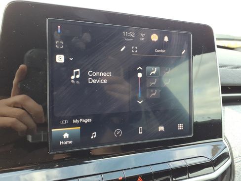 Used 2025 Jeep Compass Sport image 12