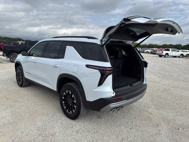 Used 2026 Chevrolet Traverse Z71 AWD/4WD image 4