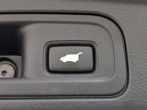 Used 2022 Honda Pilot Elite image 32