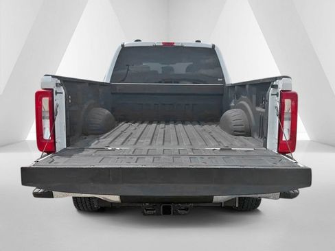 Used 2024 Ford F250 XLT w/ FX4 Off-Road Package AWD/4WD image 32