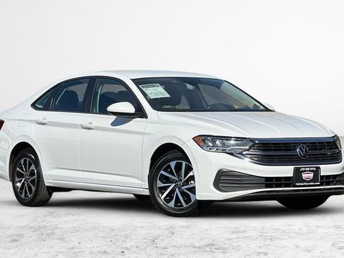 Used 2024 Volkswagen Jetta S image 1