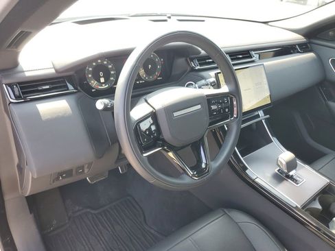 Used 2026 Land Rover Range Rover Velar Dynamic SE AWD/4WD image 15