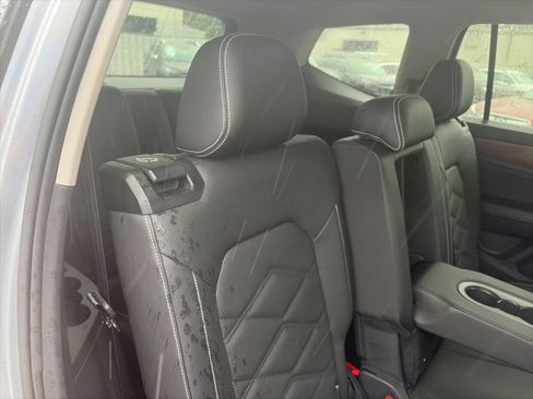 Used 2026 Volkswagen Atlas SE AWD/4WD image 29