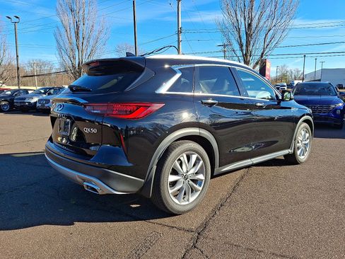 Certified 2022 INFINITI QX50 Luxe image 6
