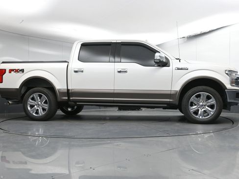 Used 2018 Ford F150 Lariat w/ Equipment Group 502A Luxury image 37