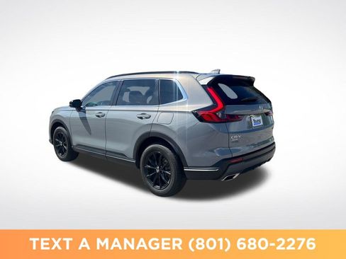 Used 2025 Honda CR-V Sport image 3
