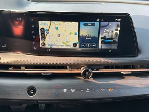 Certified 2023 Nissan Ariya AWD image 34