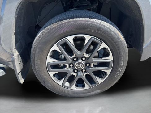 Used 2024 Toyota Tundra Limited AWD/4WD image 50