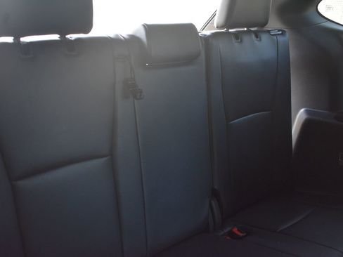 Used 2025 Toyota Highlander XSE AWD/4WD image 32