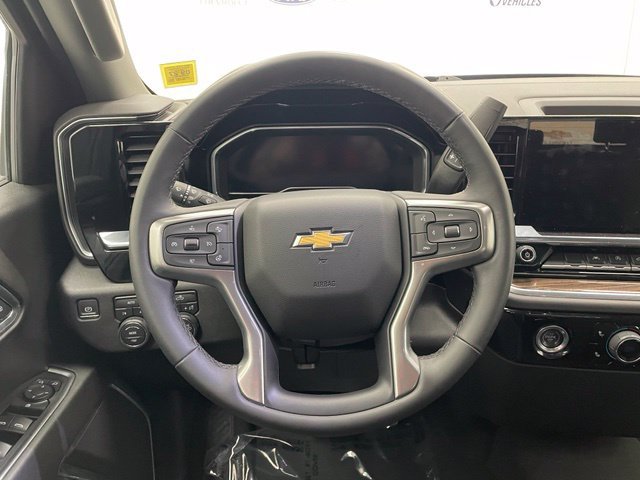 Certified 2024 Chevrolet Silverado 1500 LT AWD/4WD image 12