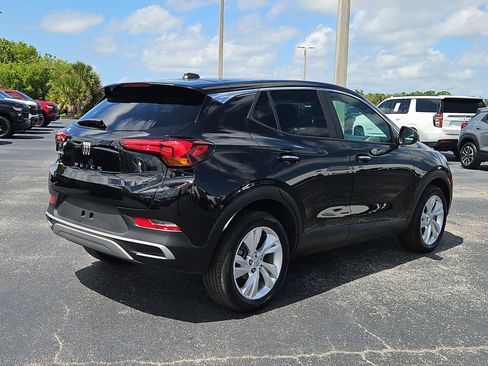 Used 2024 Buick Encore GX Preferred FWD image 4