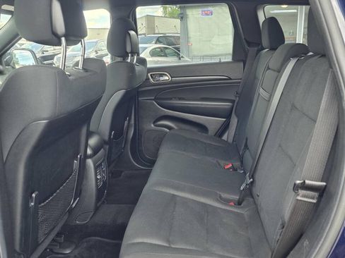 Used 2014 Jeep Grand Cherokee Laredo w/ Quick Order Package 23E AWD/4WD image 15