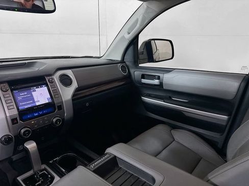 Used 2015 Toyota Tundra Limited AWD/4WD image 18