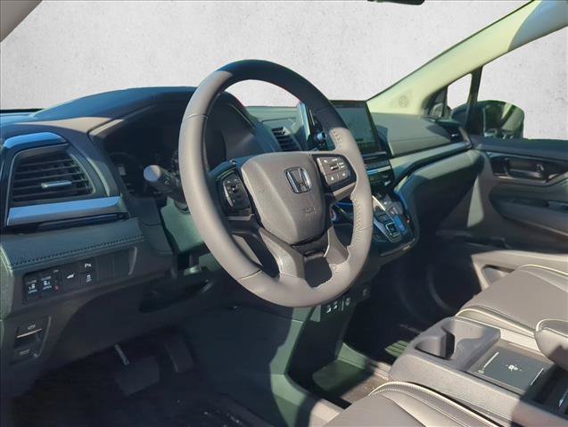 Certified 2026 Honda Odyssey Touring image 9